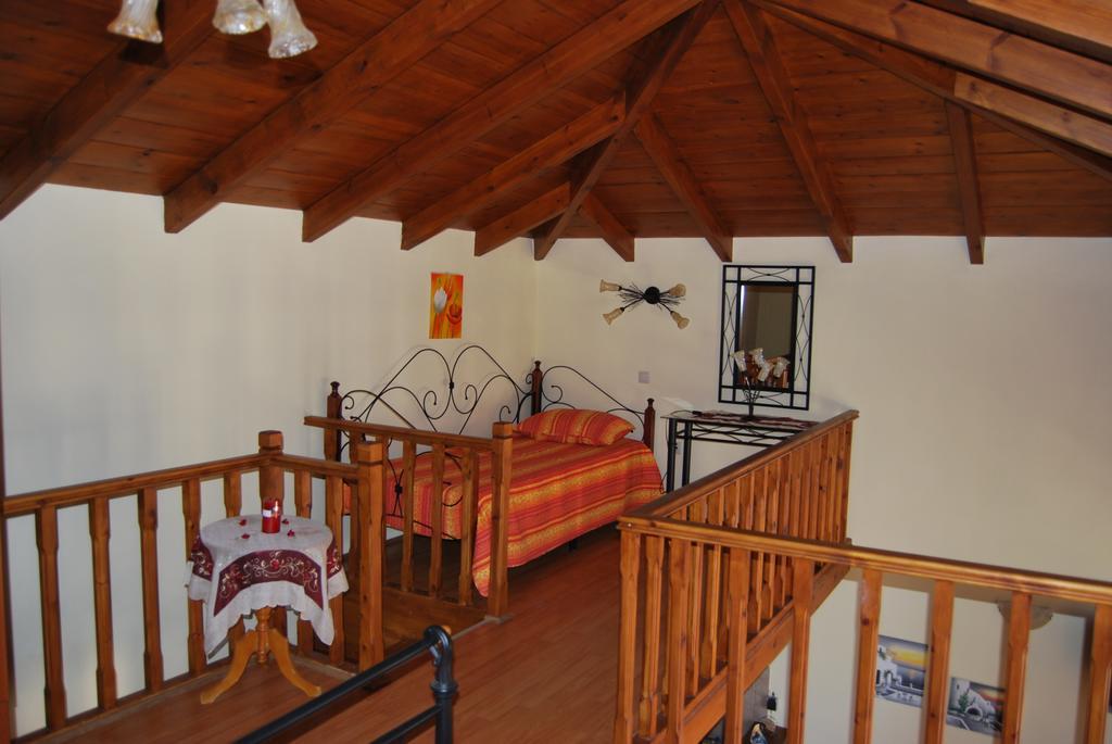 Chalki Town Mika'S Houseヴィラ 部屋 写真