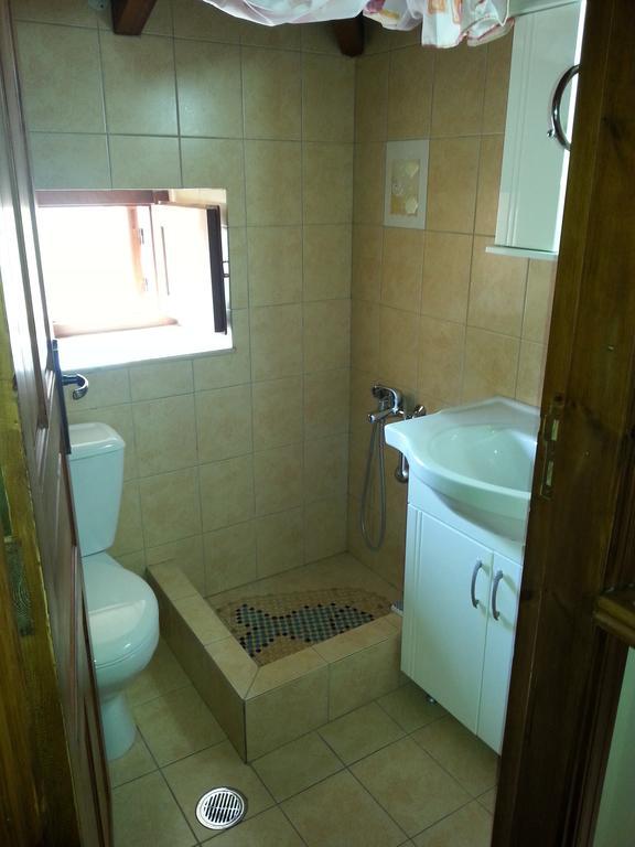 Chalki Town Mika'S Houseヴィラ 部屋 写真