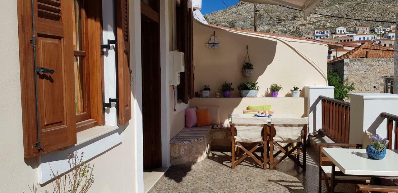 Chalki Town Mika'S Houseヴィラ エクステリア 写真