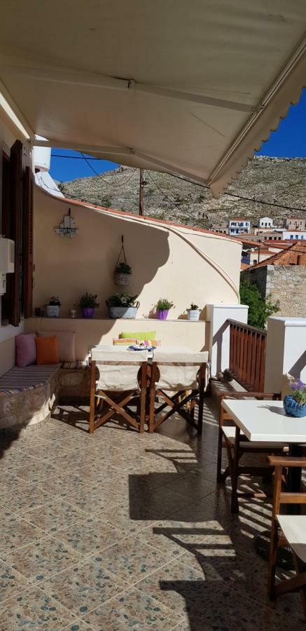 Chalki Town Mika'S Houseヴィラ エクステリア 写真